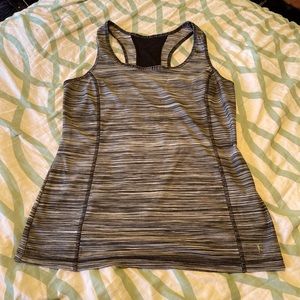 Danskin NOW fitted tank, medium, barely used, super super cute!!